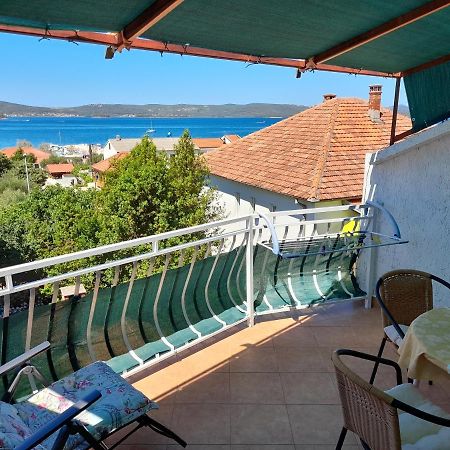 Apartment Gotovina Biograd Na Moru Luaran gambar