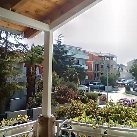 Apartment Gotovina Biograd Na Moru Luaran gambar
