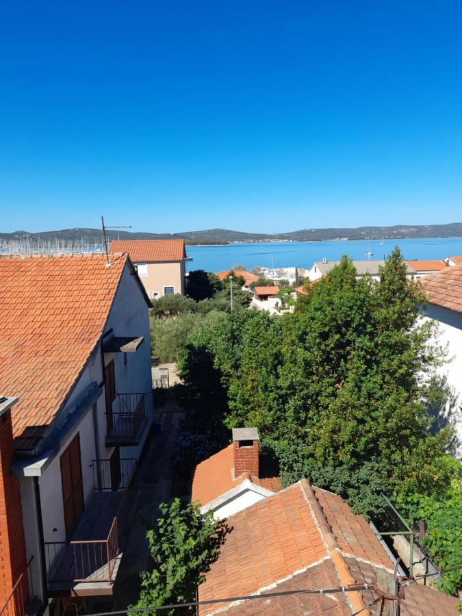 Apartment Gotovina Biograd Na Moru Luaran gambar