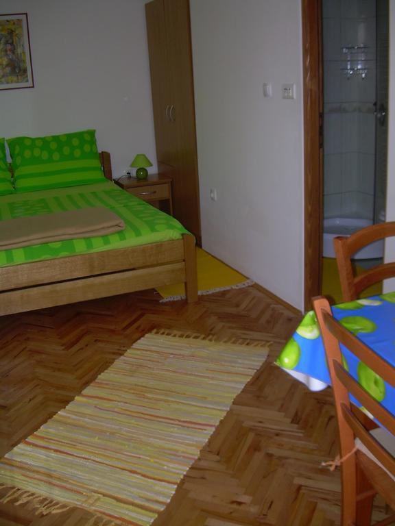 Apartment Gotovina Biograd Na Moru Luaran gambar