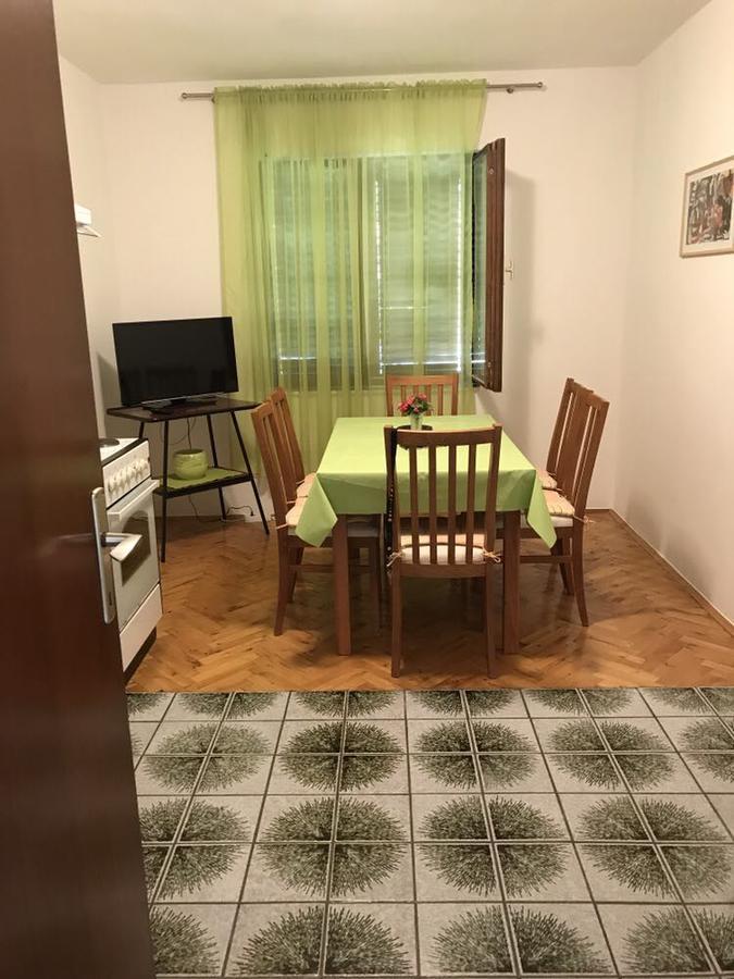 Apartment Gotovina Biograd Na Moru Luaran gambar