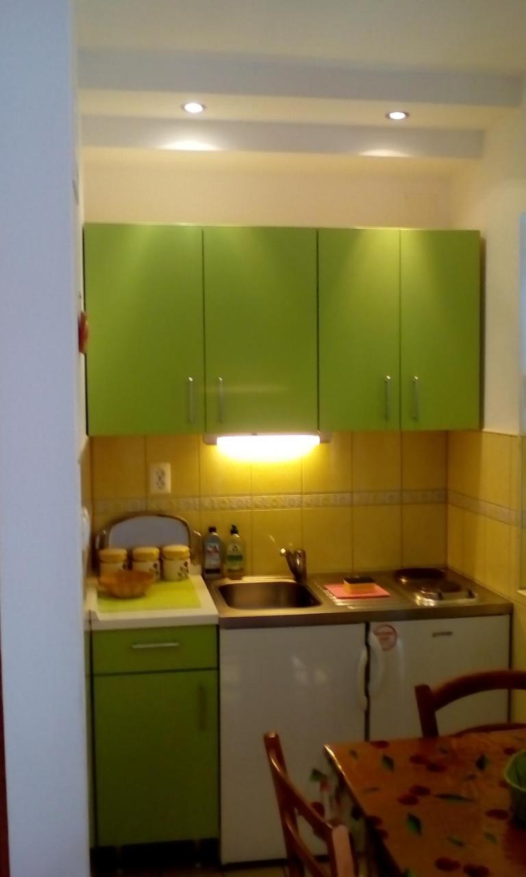 Apartment Gotovina Biograd Na Moru Luaran gambar
