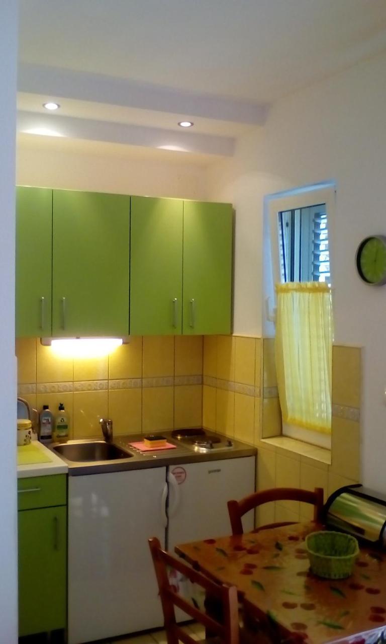 Apartment Gotovina Biograd Na Moru Luaran gambar